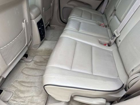 Used 2018 Jeep Grand Cherokee Overland image 10