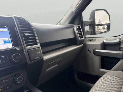 Used 2017 Ford F150 XLT w/ Equipment Group 302A Luxury image 17