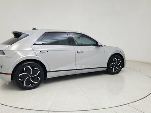 Used 2024 Hyundai Ioniq 5 Limited RWD image 11