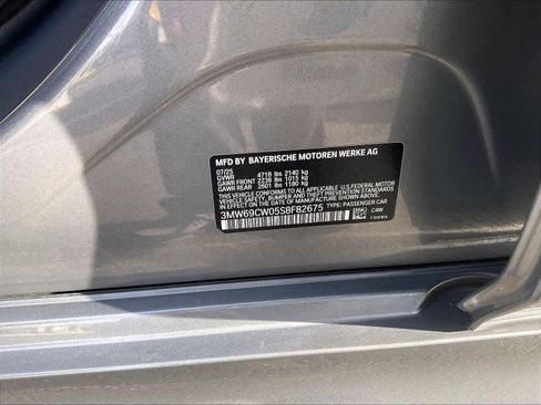 Certified 2025 BMW 330i Sedan w/ Convenience Package RWD image 34