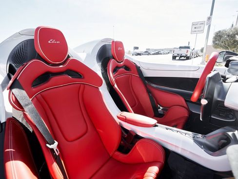 Used 2021 McLaren Elva image 52