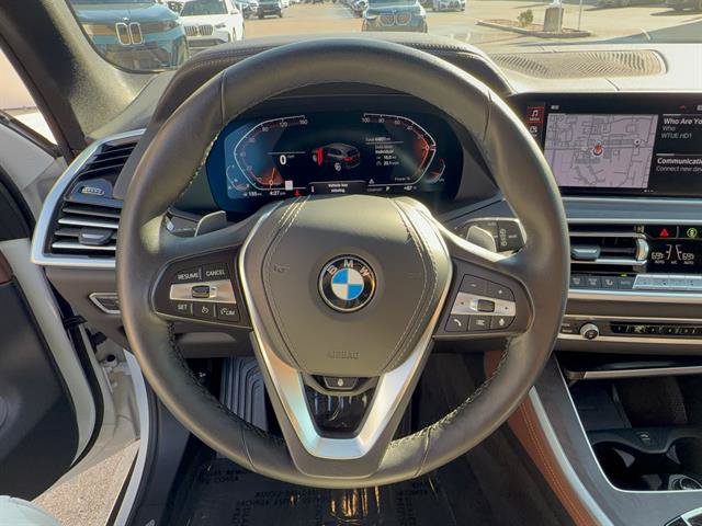 Used 2022 BMW X5 xDrive40i w/ Premium Package AWD/4WD image 15
