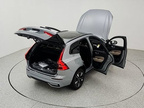 New 2027 Volvo XC60 B5 Core AWD/4WD image 35