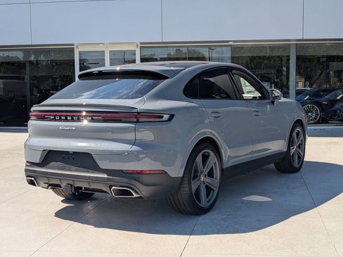New 2026 Porsche Cayenne Coupe image 9