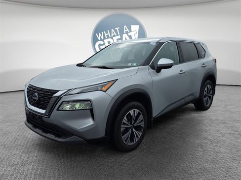 Used 2023 Nissan Rogue SV image 8