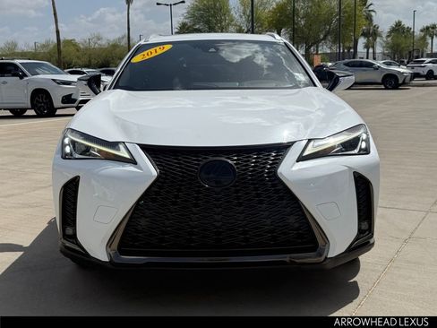 Used 2019 Lexus UX 200 F Sport FWD image 5