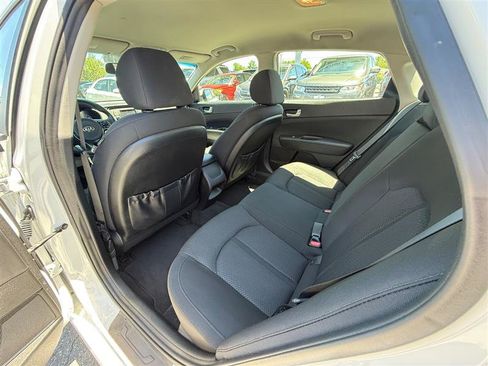 Used 2017 Kia Optima LX FWD image 21