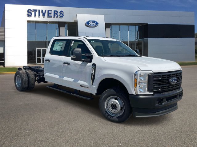 New 2026 Ford F350 XL AWD/4WD image 1