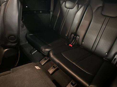 Certified 2023 Kia Sorento EX FWD image 21
