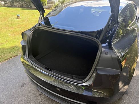 Used 2024 Tesla Model 3 Long Range AWD/4WD image 53