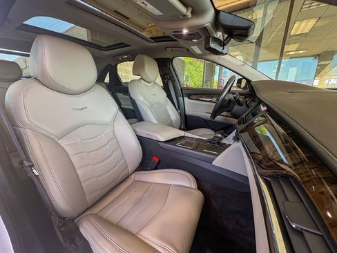 Used 2018 Cadillac CT6 Luxury AWD/4WD image 27