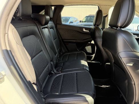 Used 2020 Ford Escape SEL AWD/4WD image 10