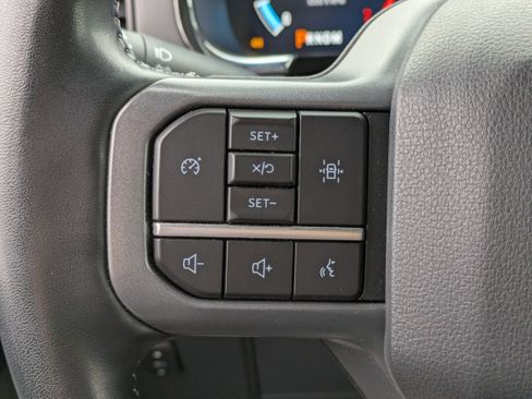 Used 2022 Ford F150 Lariat image 23