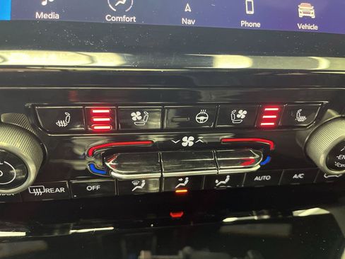 Used 2021 Jeep Grand Cherokee L Summit AWD/4WD image 27