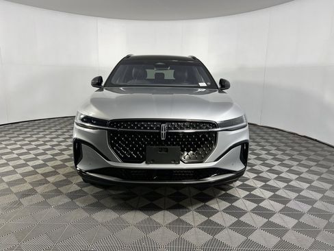 Used 2024 Lincoln Nautilus Reserve w/ Jet Appearance Package (87T) image 11