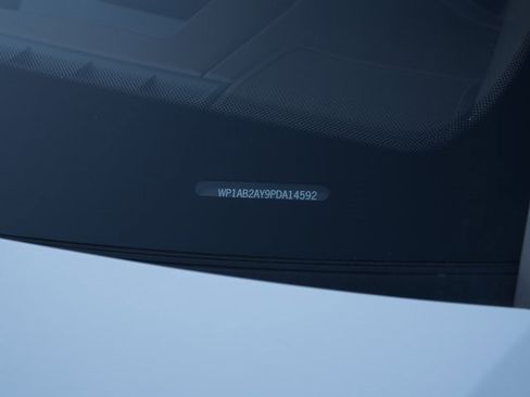 Certified 2023 Porsche Cayenne image 31