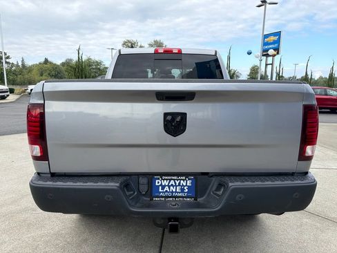 Used 2019 RAM 1500 Warlock AWD/4WD image 4
