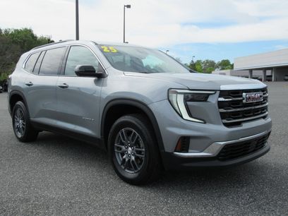 Used 2025 GMC Acadia Elevation