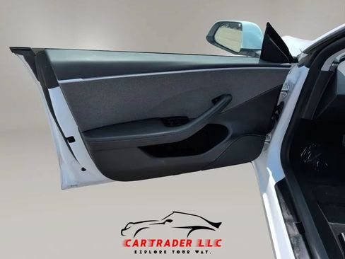 Used 2025 Tesla Model 3 RWD image 32