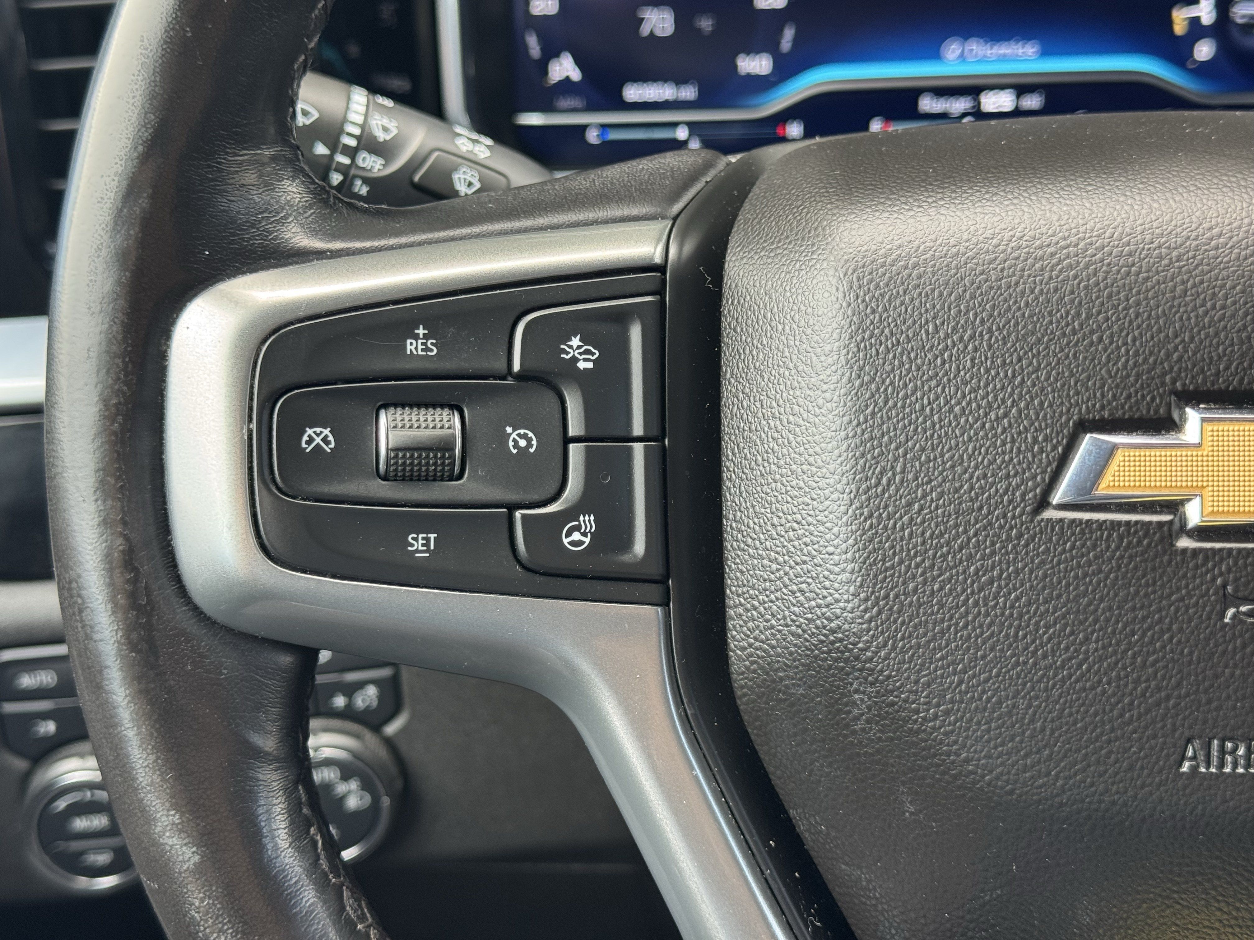 Certified 2022 Chevrolet Silverado 1500 LT w/ Z71 Off-Road Package AWD/4WD image 33
