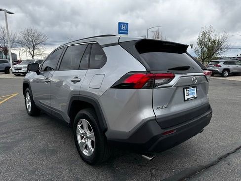 Used 2021 Toyota RAV4 XLE image 7