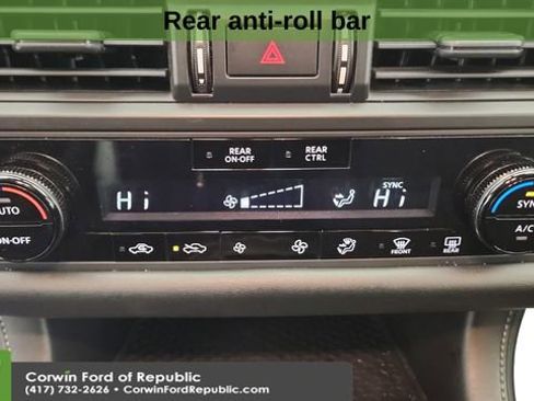 Used 2024 Nissan Pathfinder S image 21