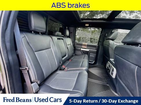 Used 2022 Ford F350 Lariat w/ Tremor Off-Road Package AWD/4WD image 34
