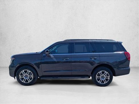 New 2026 Ford Expedition Active RWD image 5