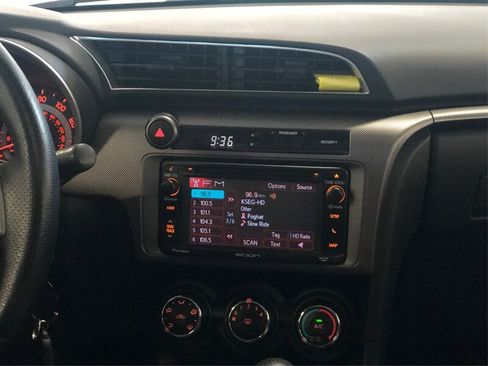Used 2014 Scion tC FWD image 14