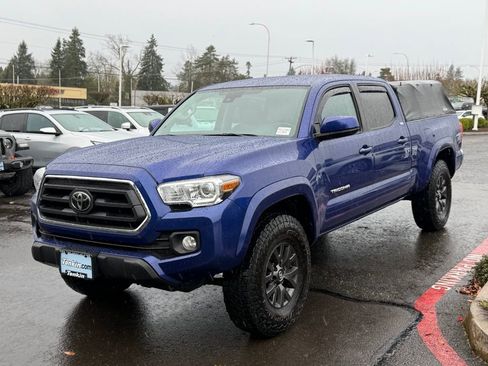 Used 2022 Toyota Tacoma SR5 AWD/4WD image 4