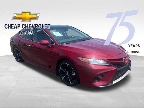 Used 2018 Toyota Camry XSE FWD image 7