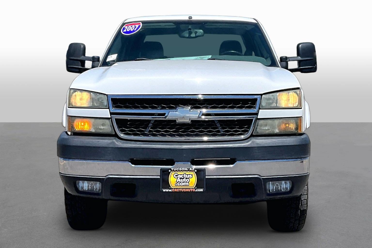 Used 2007 Chevrolet Silverado 2500 LT w/ Heavy-Duty Power Package AWD/4WD image 3