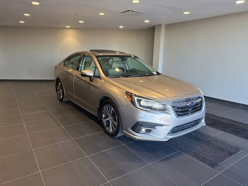 Used 2018 Subaru Legacy 3.6R Limited image 3