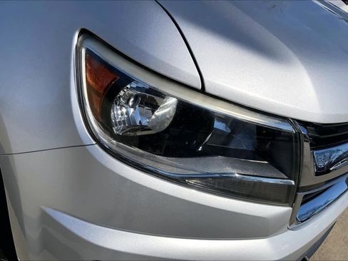 Used 2019 Chevrolet Colorado W/T w/ WT Convenience Package image 25