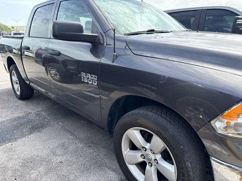 Used 2021 RAM 1500 Tradesman w/ Tradesman SXT Package RWD image 8