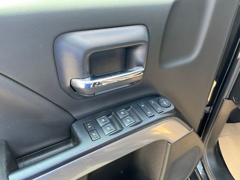 Used 2019 Chevrolet Silverado 1500 LT w/ All Star Edition AWD/4WD image 10