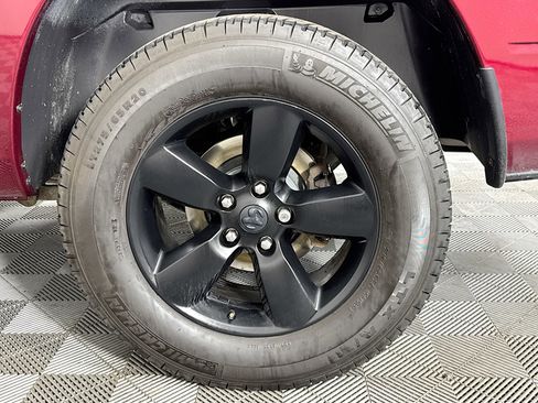 Used 2019 RAM 1500 Express w/ Wheel & Sound Group image 33