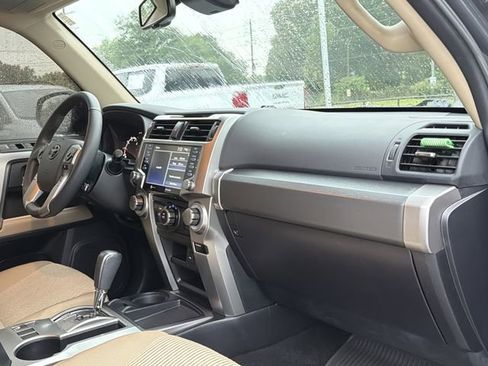 Used 2024 Toyota 4Runner SR5 RWD image 18