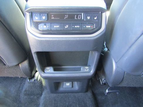 Used 2025 Lexus TX 500h AWD w/ Technology Package image 23