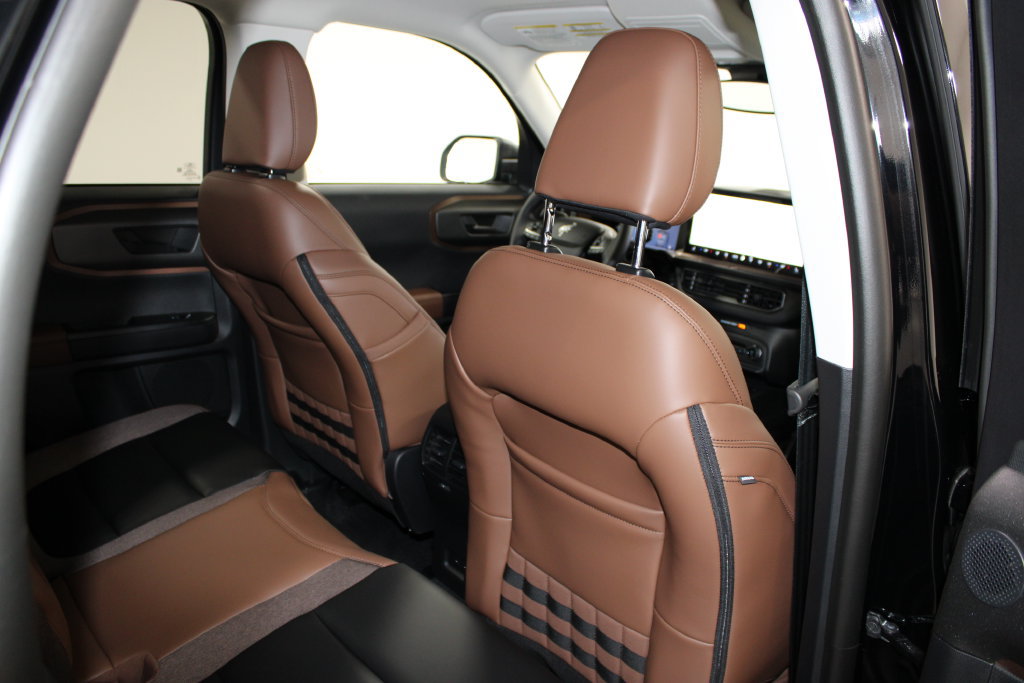 New 2026 Ford Bronco Sport Outer Banks w/ Outer Banks Tech Package+ AWD/4WD image 27