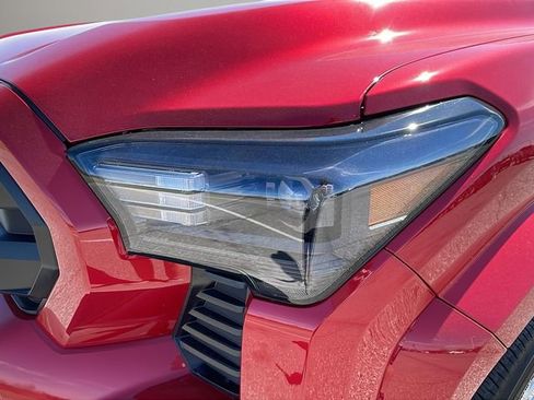 Used 2026 Toyota Tacoma SR5 image 9