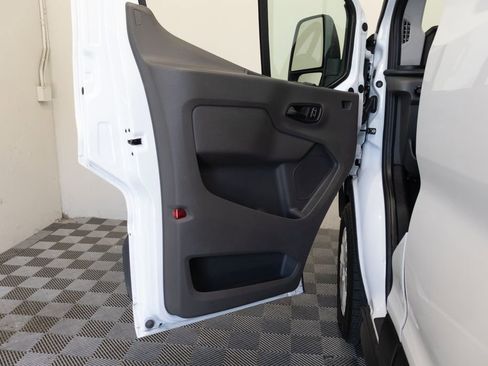 Used 2023 Ford Transit 350 XLT RWD image 16