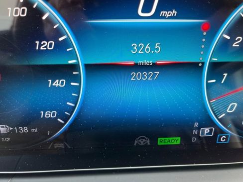 Used 2023 Mercedes-Benz GLS 450 4MATIC image 7