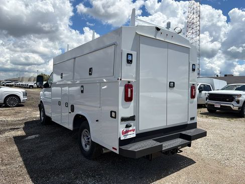 New 2025 Chevrolet Express 3500 w/ Power Convenience Package RWD image 8