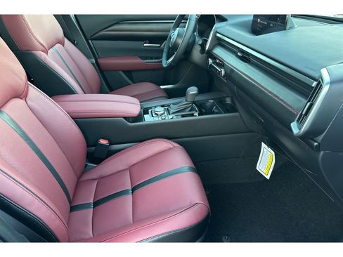 New 2026 MAZDA CX-50 AWD 2.5 Hybrid w/ Premium Pkg image 16