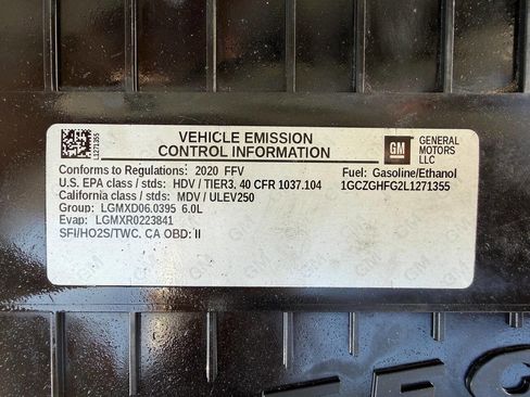 Used 2020 Chevrolet Express 3500 3500 3dr Extended Cargo Van w/ Driver Convenience Package image 24