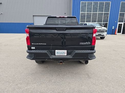 Used 2023 Chevrolet Silverado 2500 High Country image 4