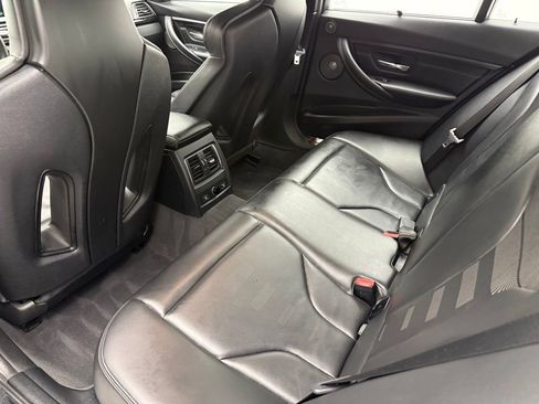 Used 2018 BMW M3 image 23