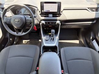 Used 2025 Toyota RAV4 LE AWD/4WD video 3