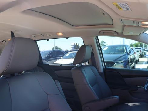 Used 2016 Honda Odyssey EX-L image 20
